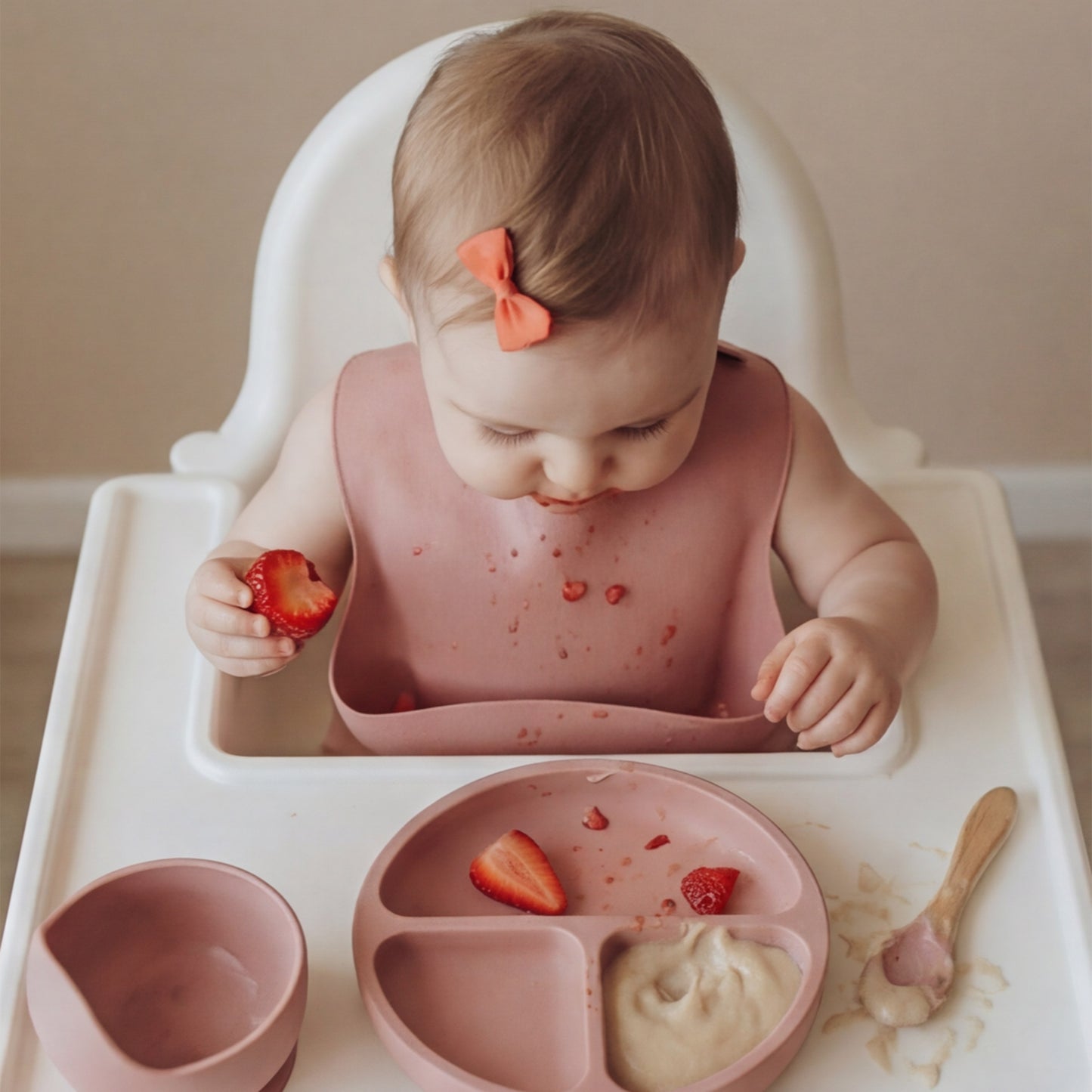 ערכת האכלה ראשונה לתינוק