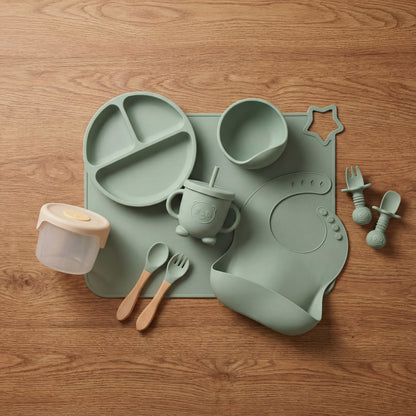 ערכת האכלה ראשונה לתינוק