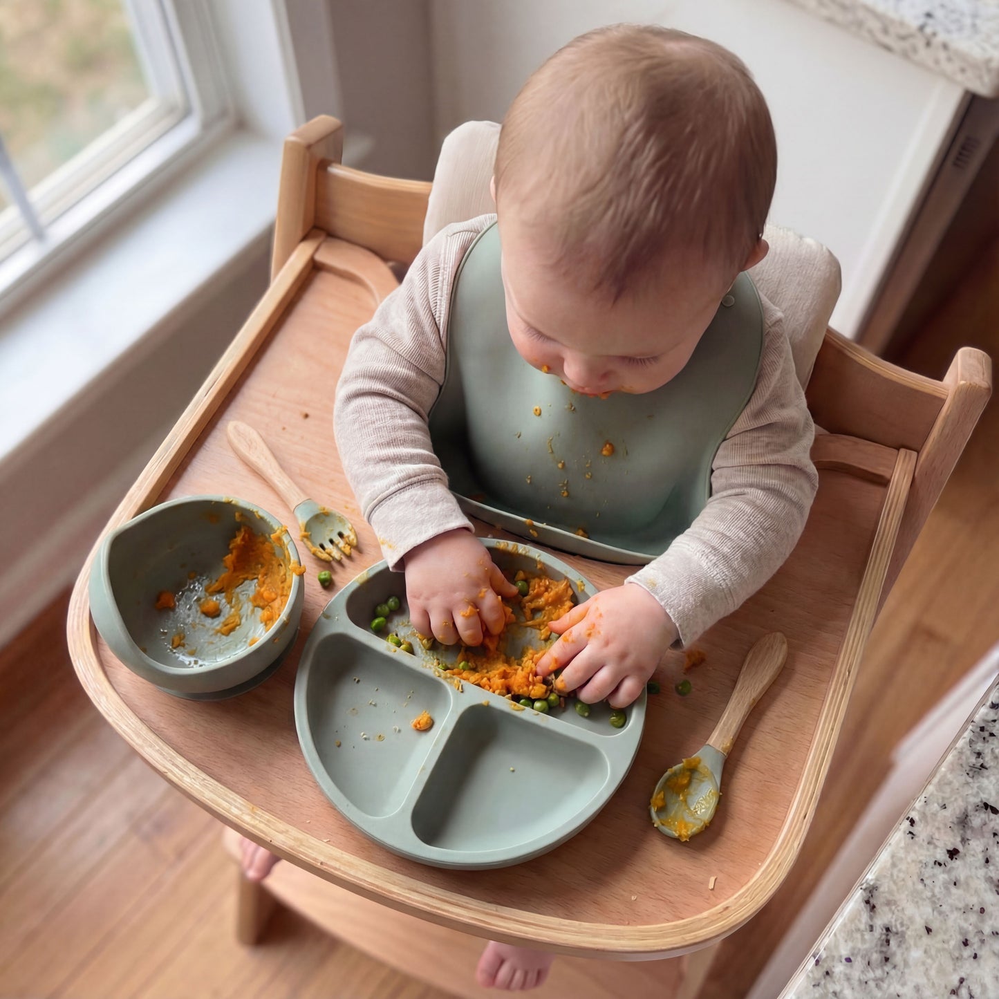 ערכת האכלה ראשונה לתינוק